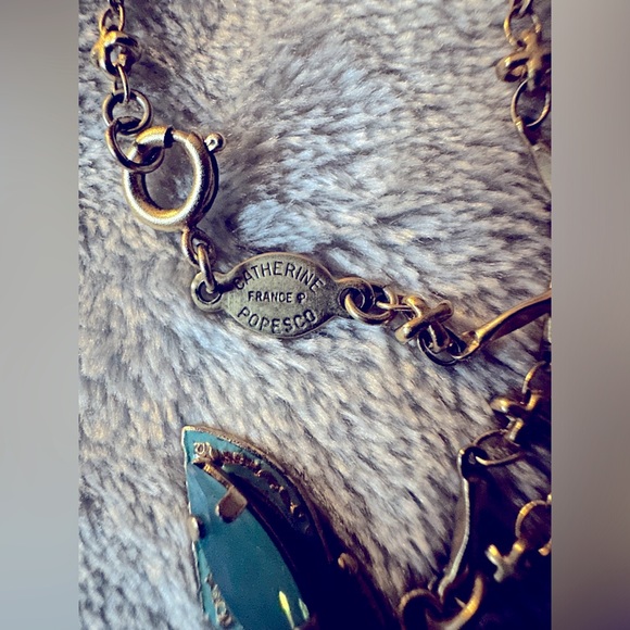 Unique Swarovski Butterfly 🦋Necklace - Picture 5 of 6